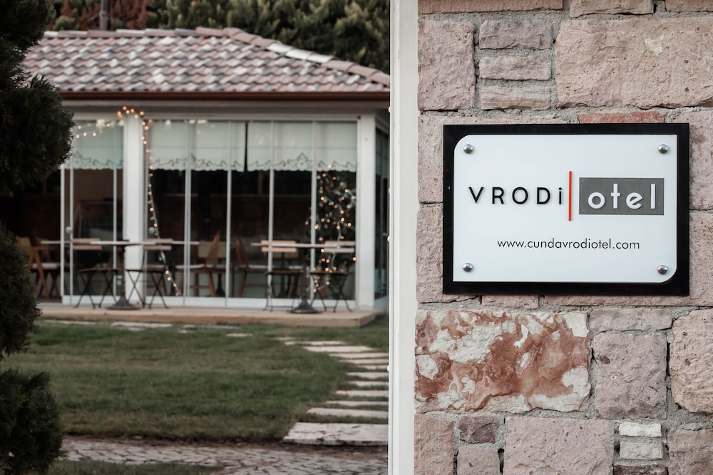 Cunda Vrodi Hotel 6/50