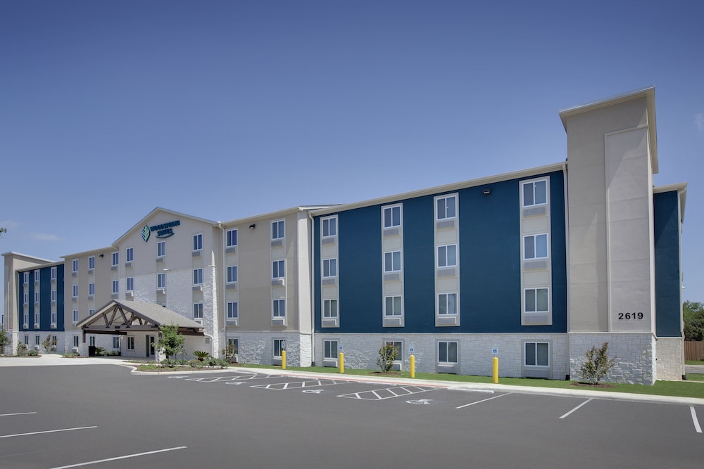 WoodSpring Suites San Antonio Stone Oak photo5