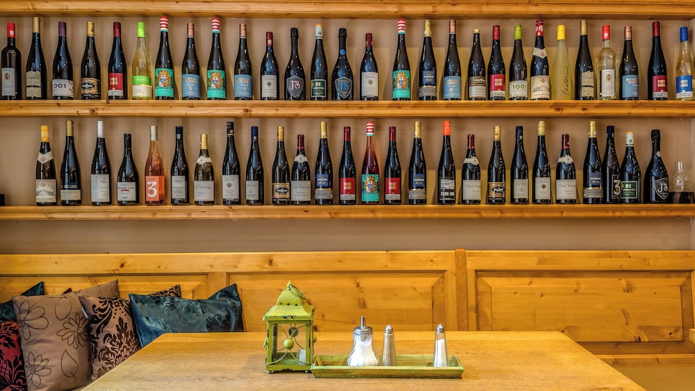 Historisches Hotel Weinrestaurant Zum Grünen Kranz 20/50