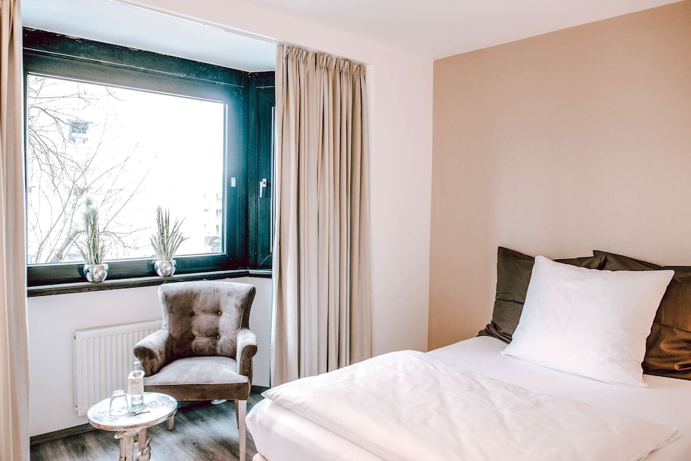 Hotel Concorde 19/50