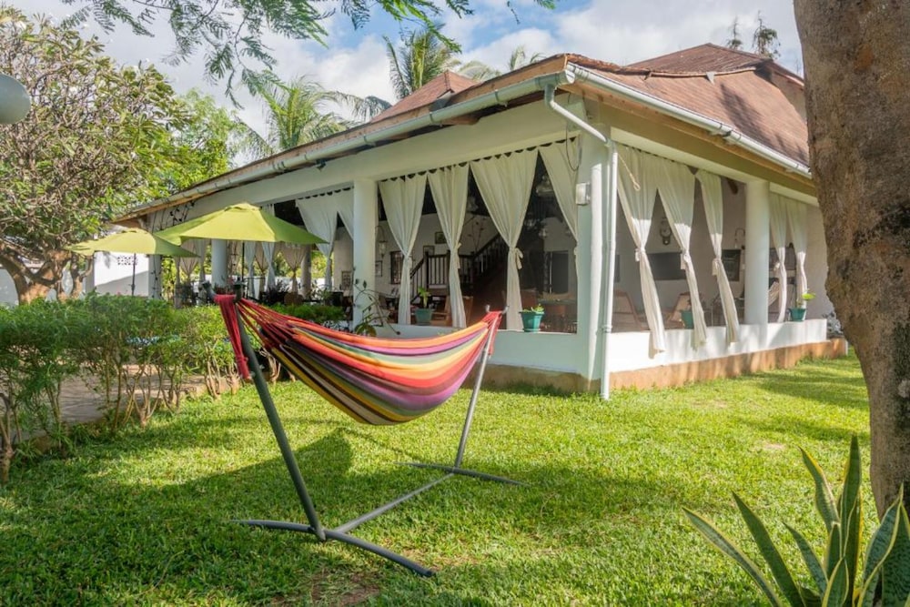 Villa Ameera 3/16