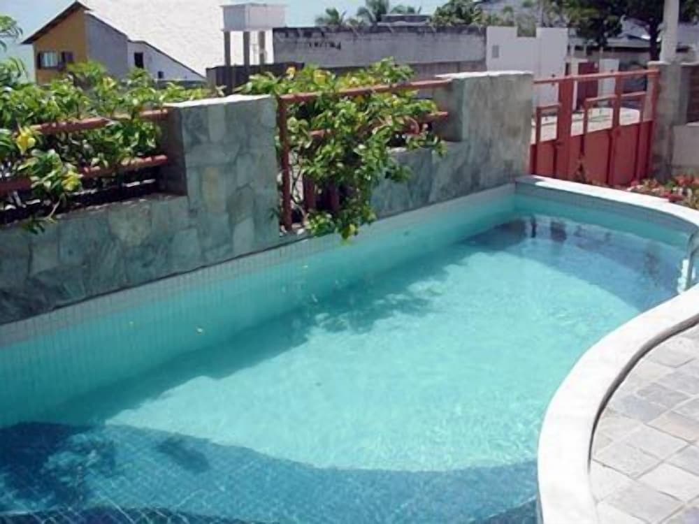 Marambaia Apart Hotel 45/50
