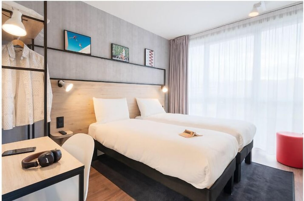 غرفة قياسية بسريرين منفصلين، Ibis Acheres St Germain en Laye 6/10