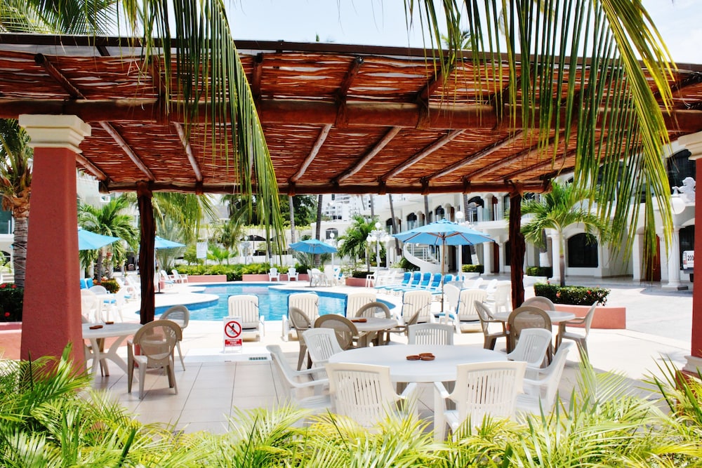 Hotel Costa Azul 46/57