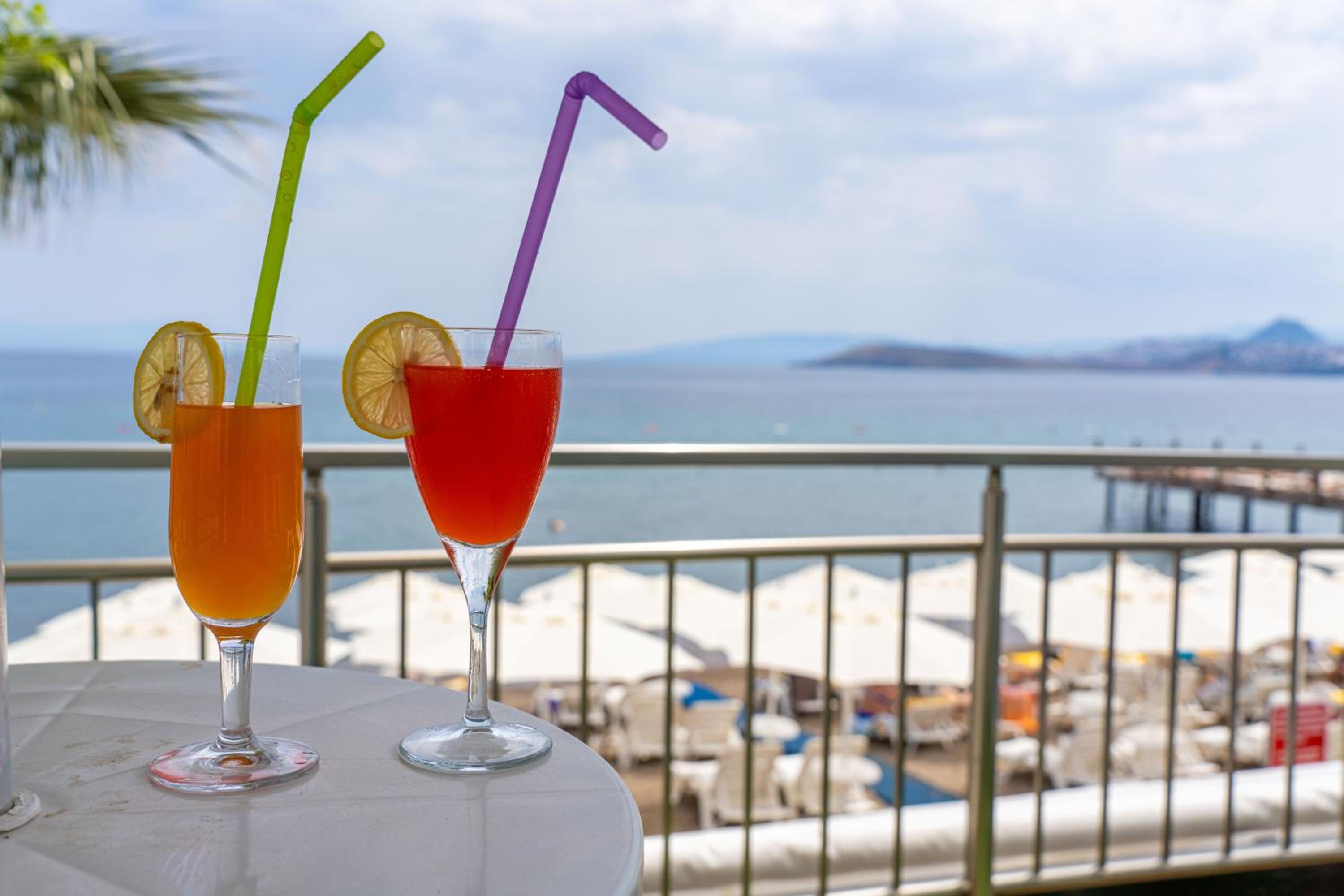 Amfora Otel 24/53