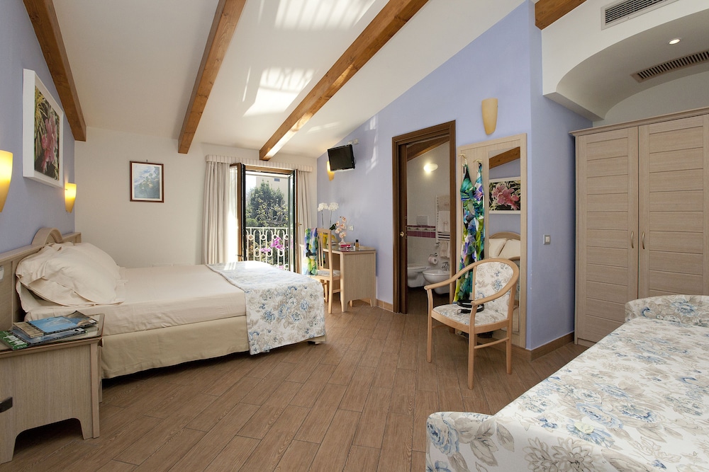 Villa Angiolina Relais 27/61