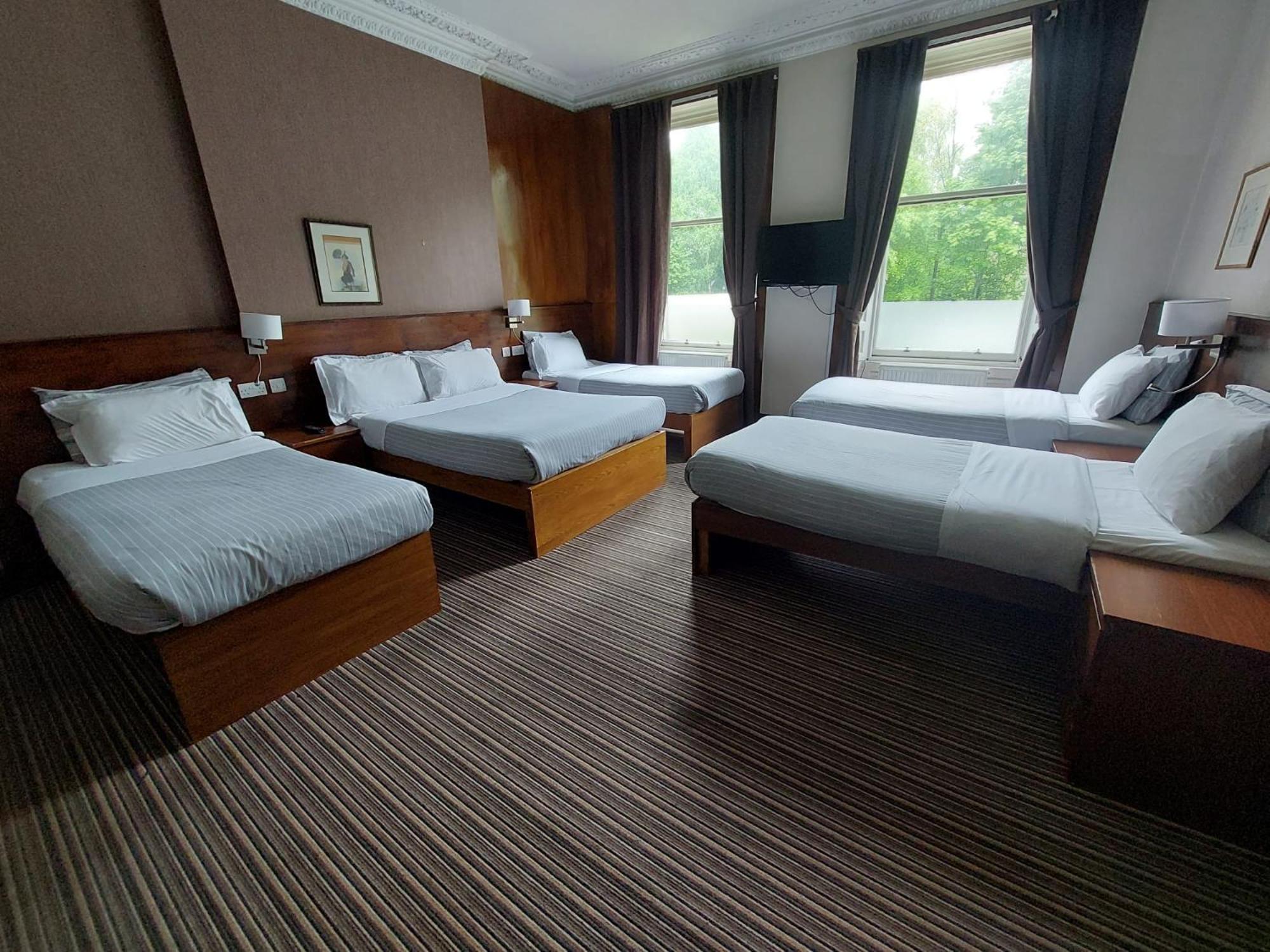 Family, 1 Double and 4 Single Beds