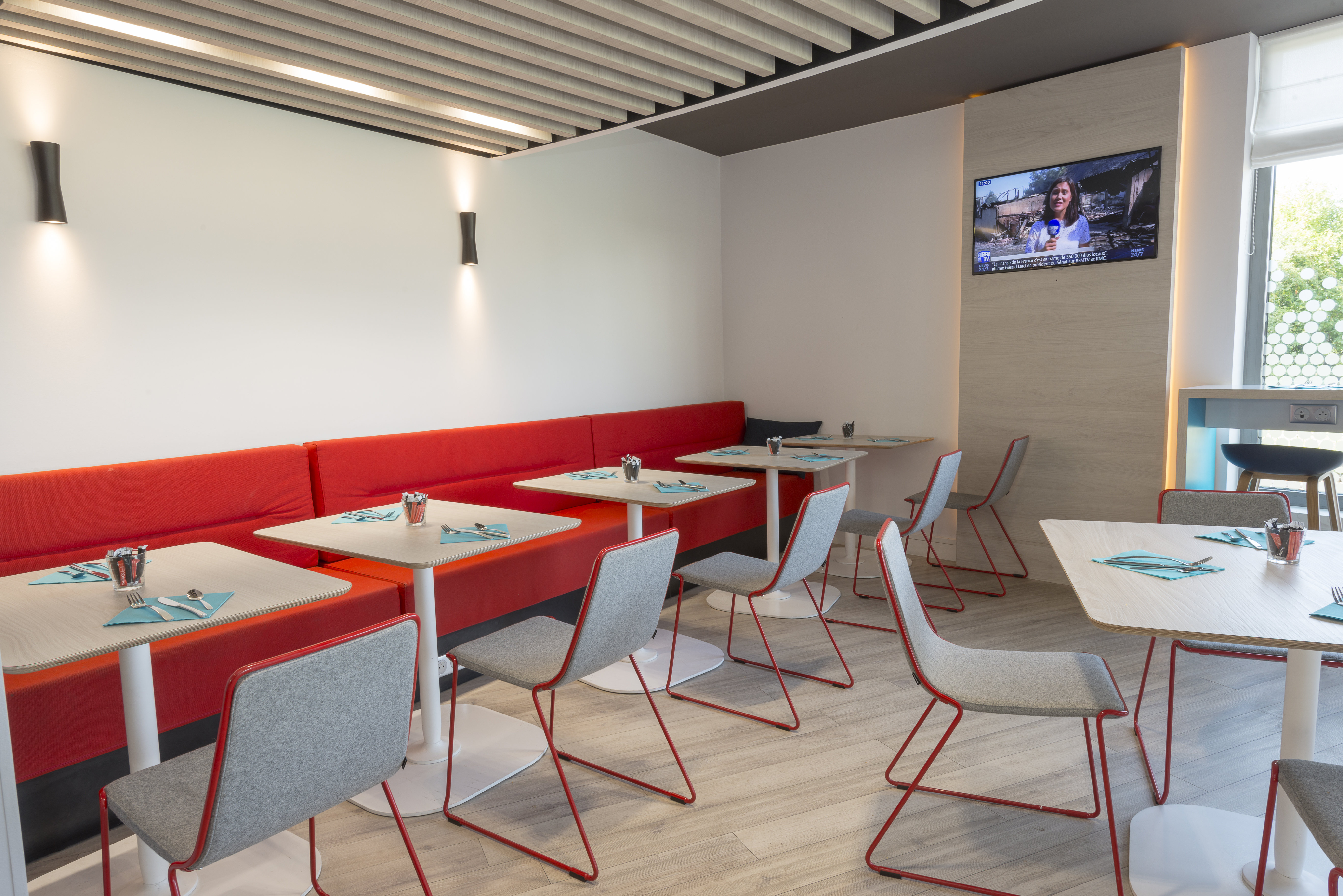 Holiday Inn Express Paris Velizy 60/71