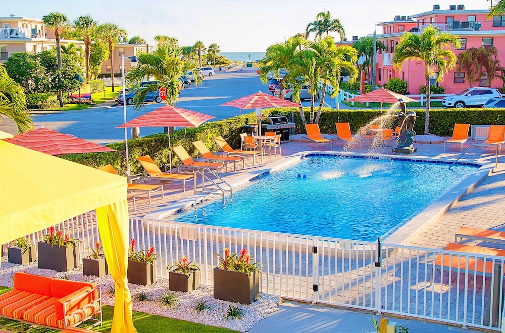 The Villas at St Pete Beach 38/50