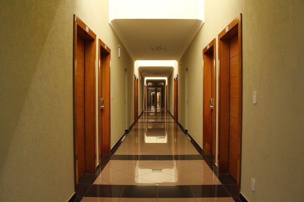 Hotel Lago Dourado 23/64