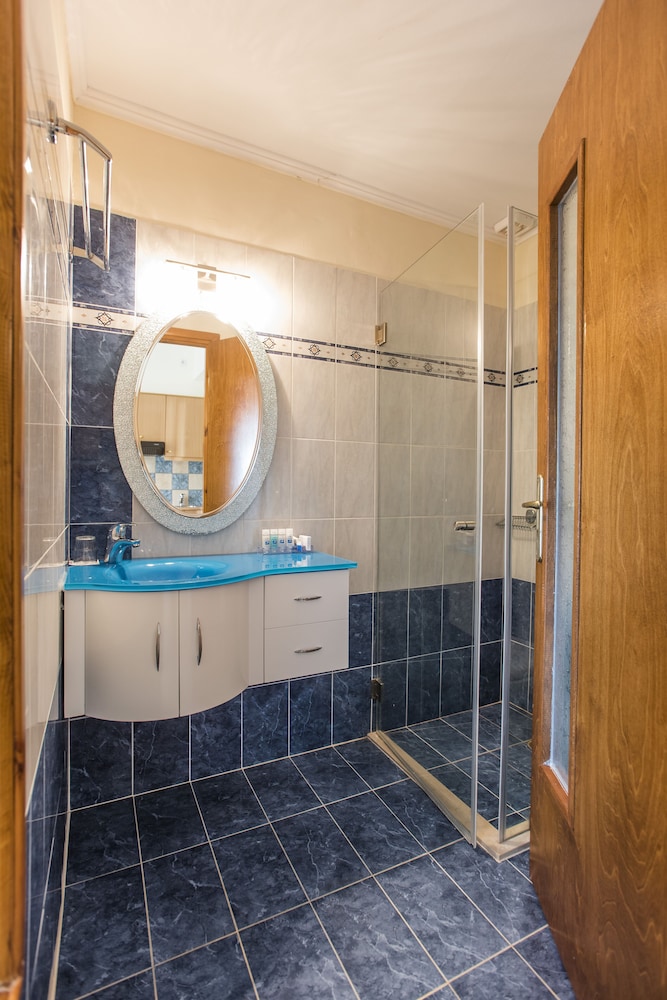 غرفة قياسية بسرير مزدوج، Almiriki Chios Rooms & Apartments 5/5