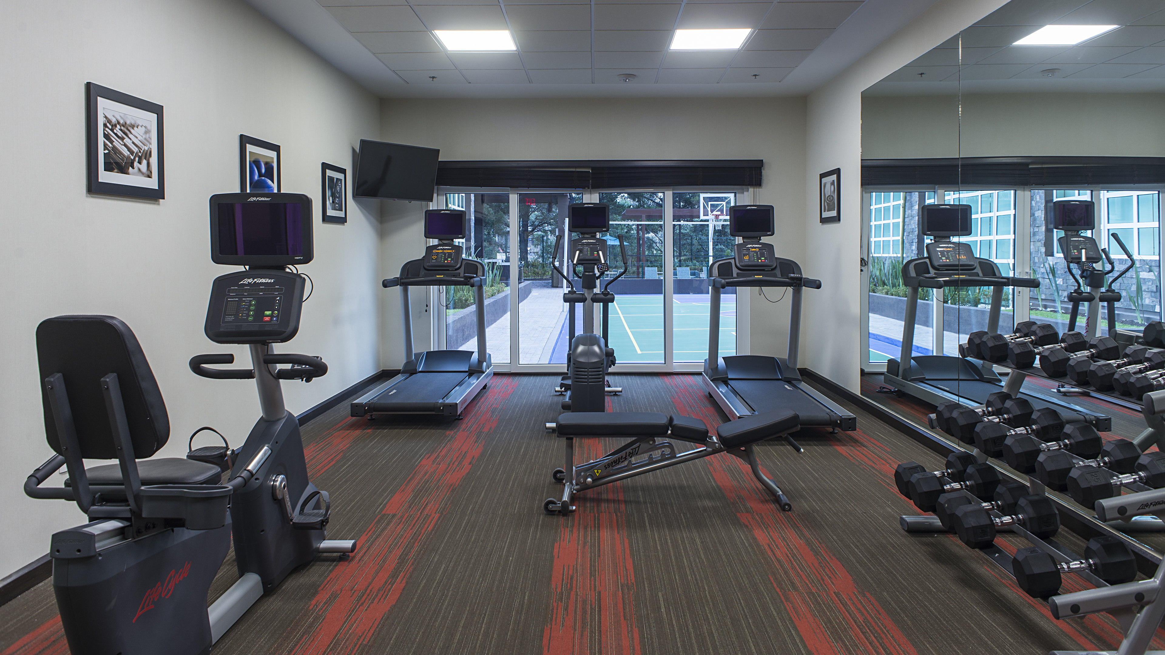 Staybridge Suites Puebla 36/63