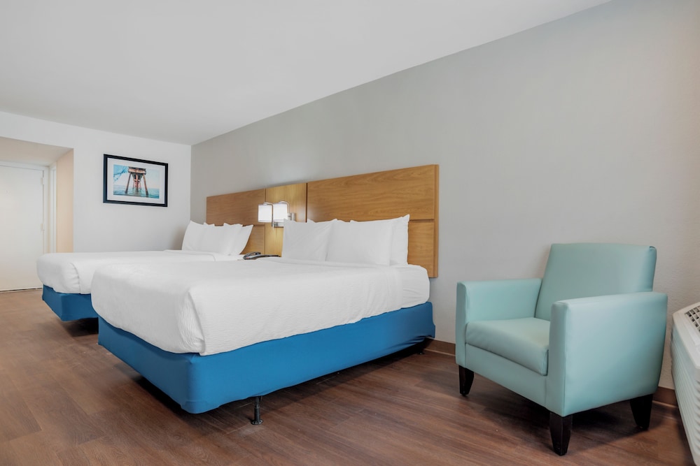 Deluxe, Suite, 2 Queen Beds, Gulf View