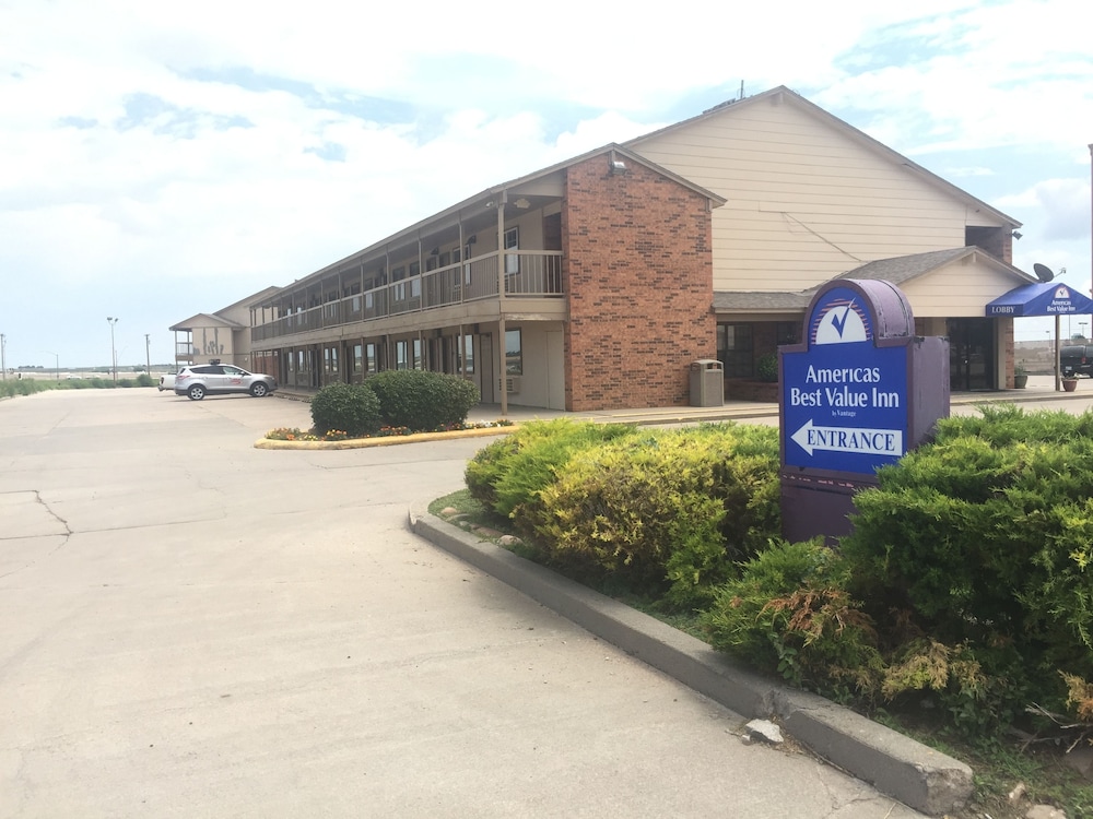 Americas Best Value Inn Garden City 8/28