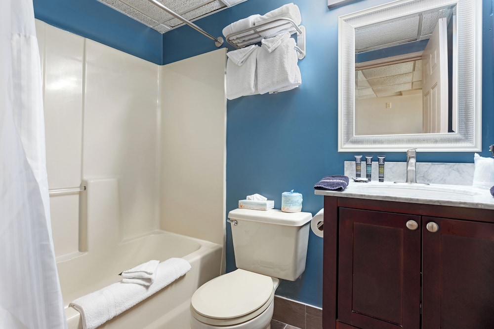 Americana Motor Inn Oceanfront 28/30