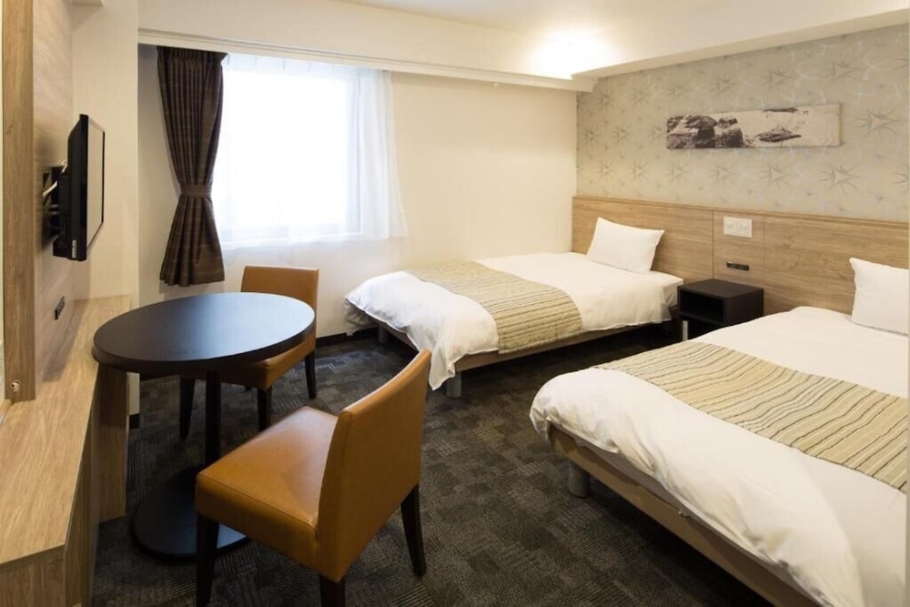 Travelodge Osaka Shinsaibashi 13/21