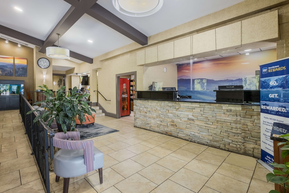 Best Western Asheville -Blue Ridge Parkway 9/40