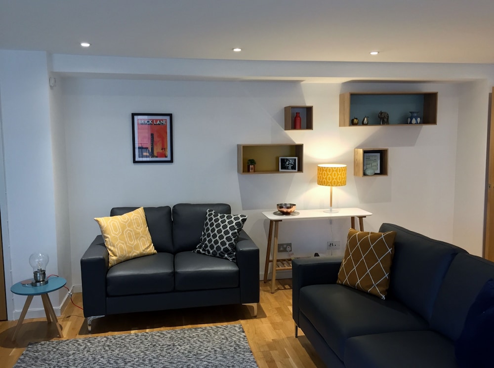 Tolbooth Apartments 30/49