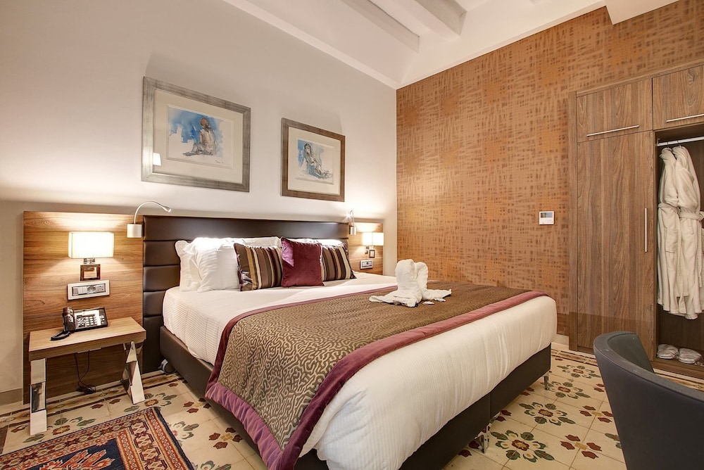 Palazzo Paolina Boutique Hotel 35/66