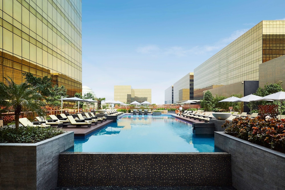 Hyatt Regency Manila City of Dreams 63/68