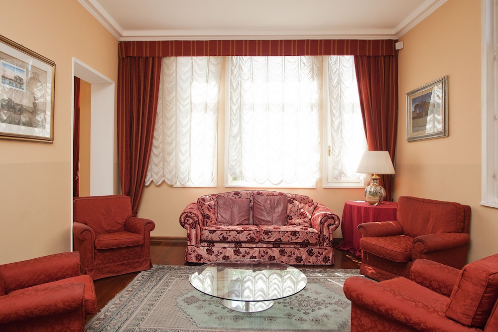 Hotel Villa Pigna 47/83