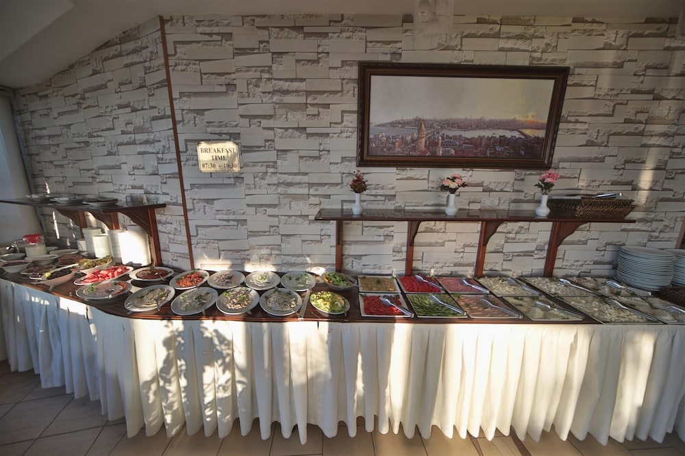 Artefes Hotel 45/70