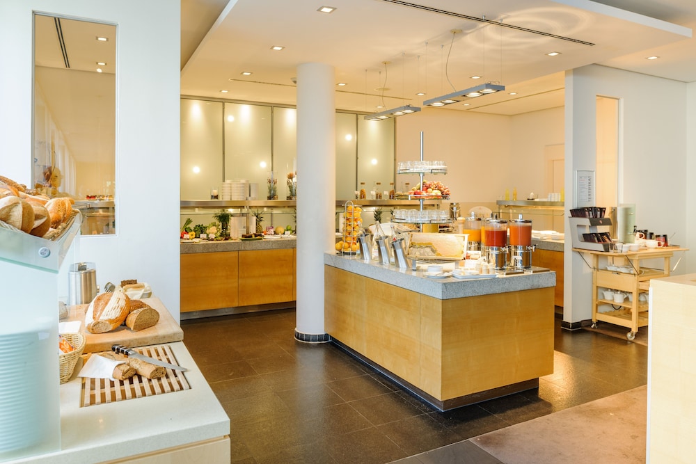 Mercure Hotel Duesseldorf City Nord 48/79