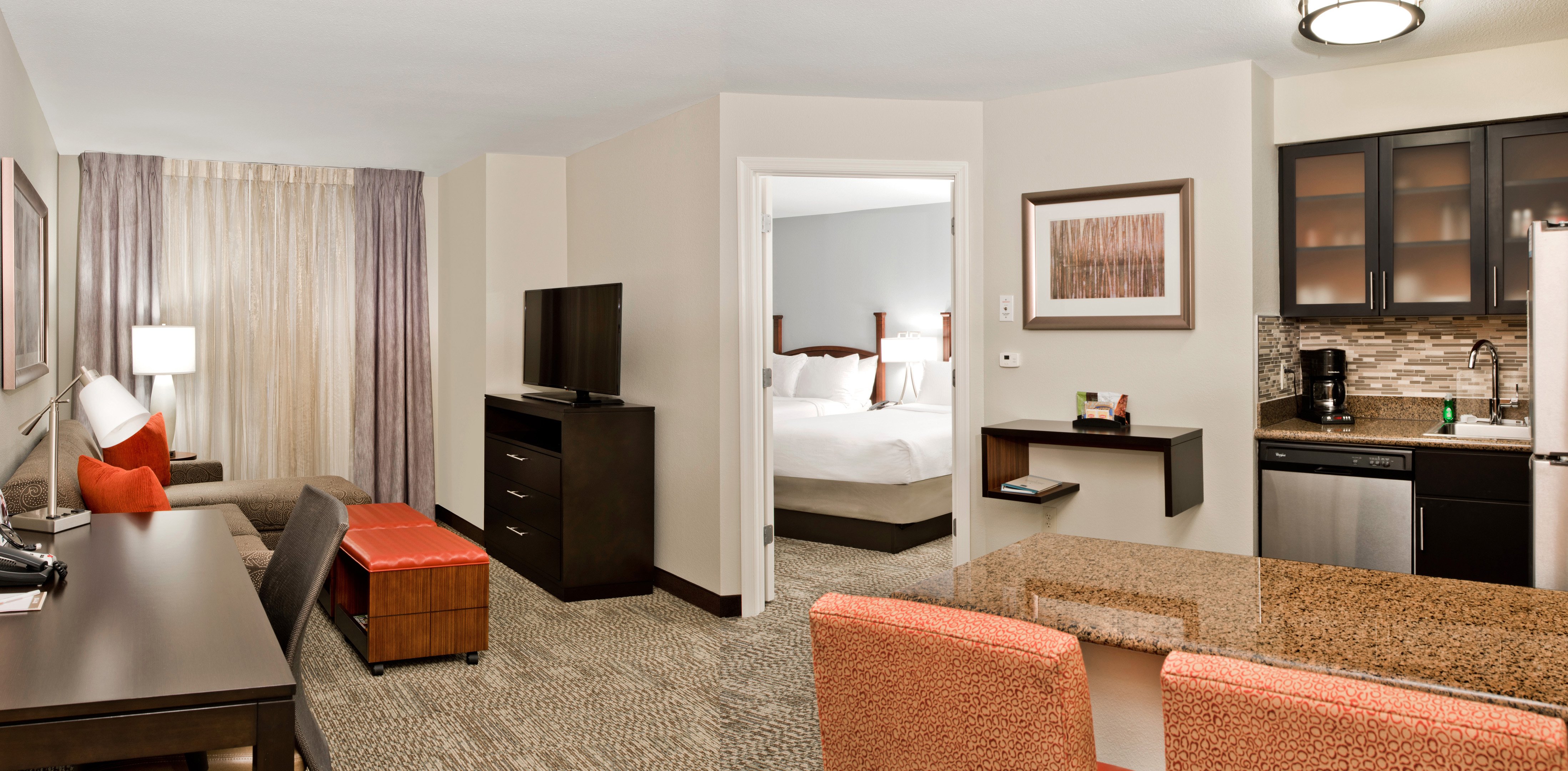 Staybridge Suites Charlotte Ballantyne 35/70