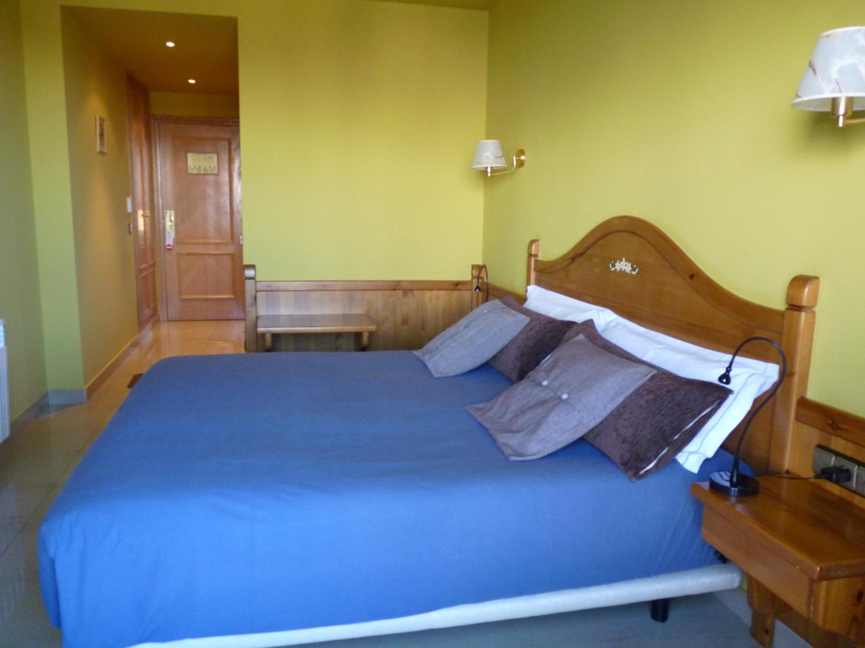 Petit Hotel 3/41