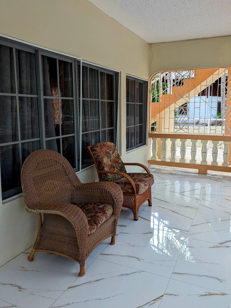 Chateau Margarite Villa 46/50