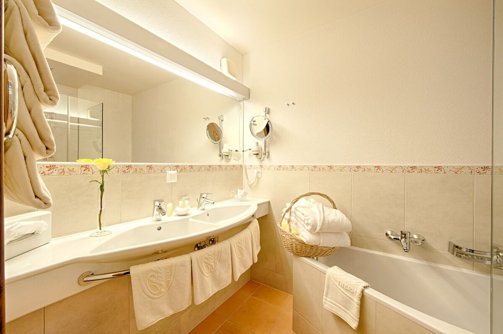 Thermenwelt Hotel Pulverer 49/50
