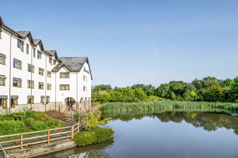 Copthorne Hotel Cardiff Caerdydd 54/59