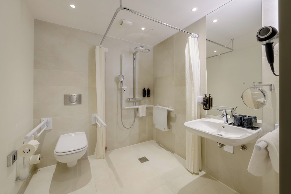 Mercure Hotel Berlin Wittenbergplatz 75/76