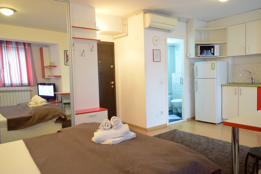 Decebal Residence Apartments 44/80