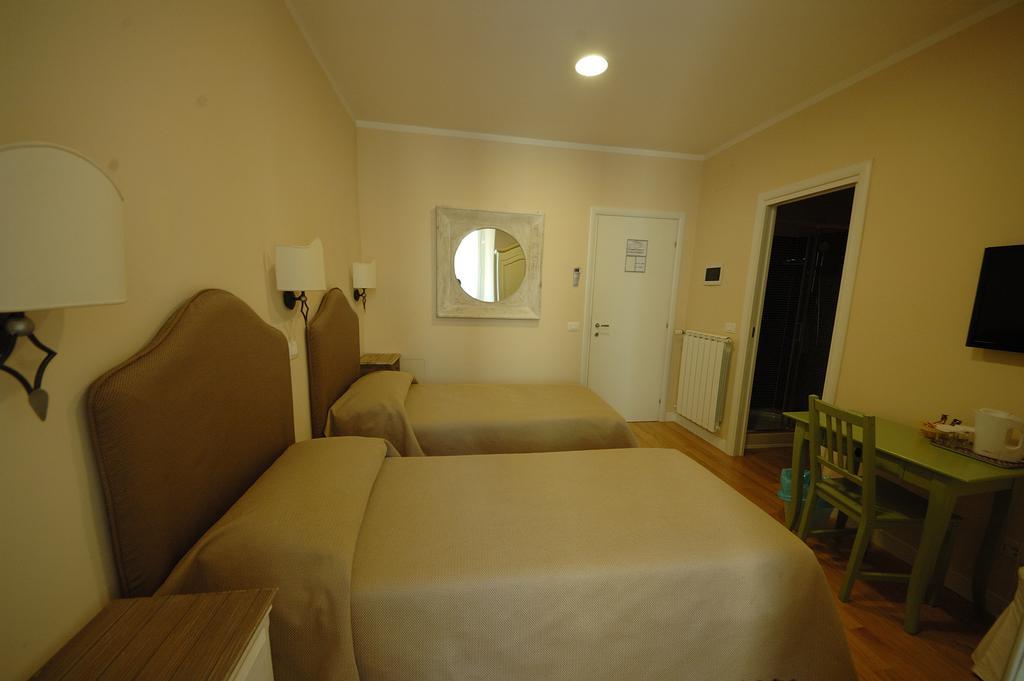 Residenza Dei Gracchi 7/34