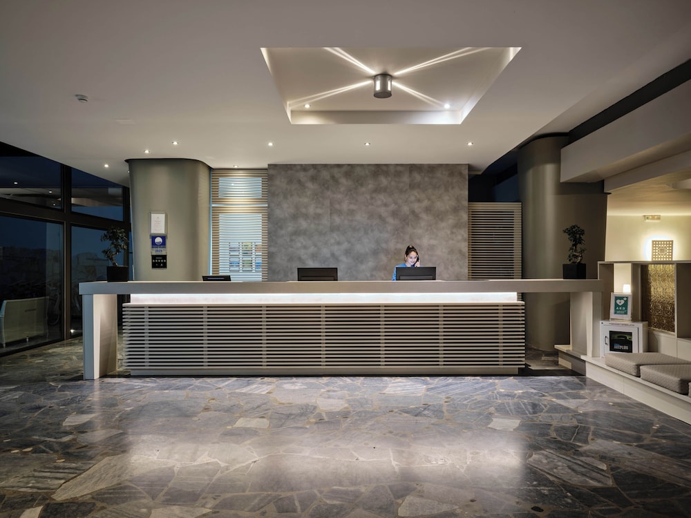 Sitia Beach City Resort and Spa 10/63