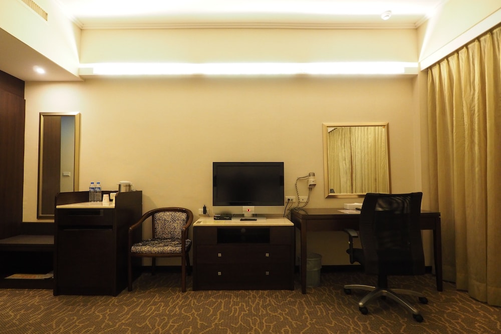 Young Soarlan Hotel - Tainan 46/56