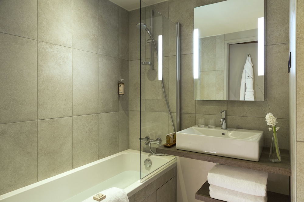 Heliopic Hotel Spa 70/72