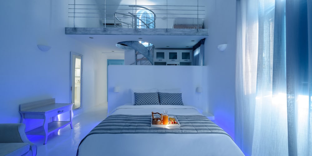 Kalestesia Suites 37/120