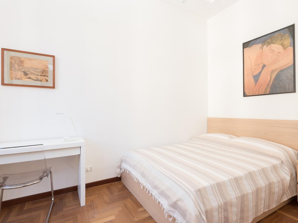 RSH Popolo Elegant Two Bedroom Apartment 4/27