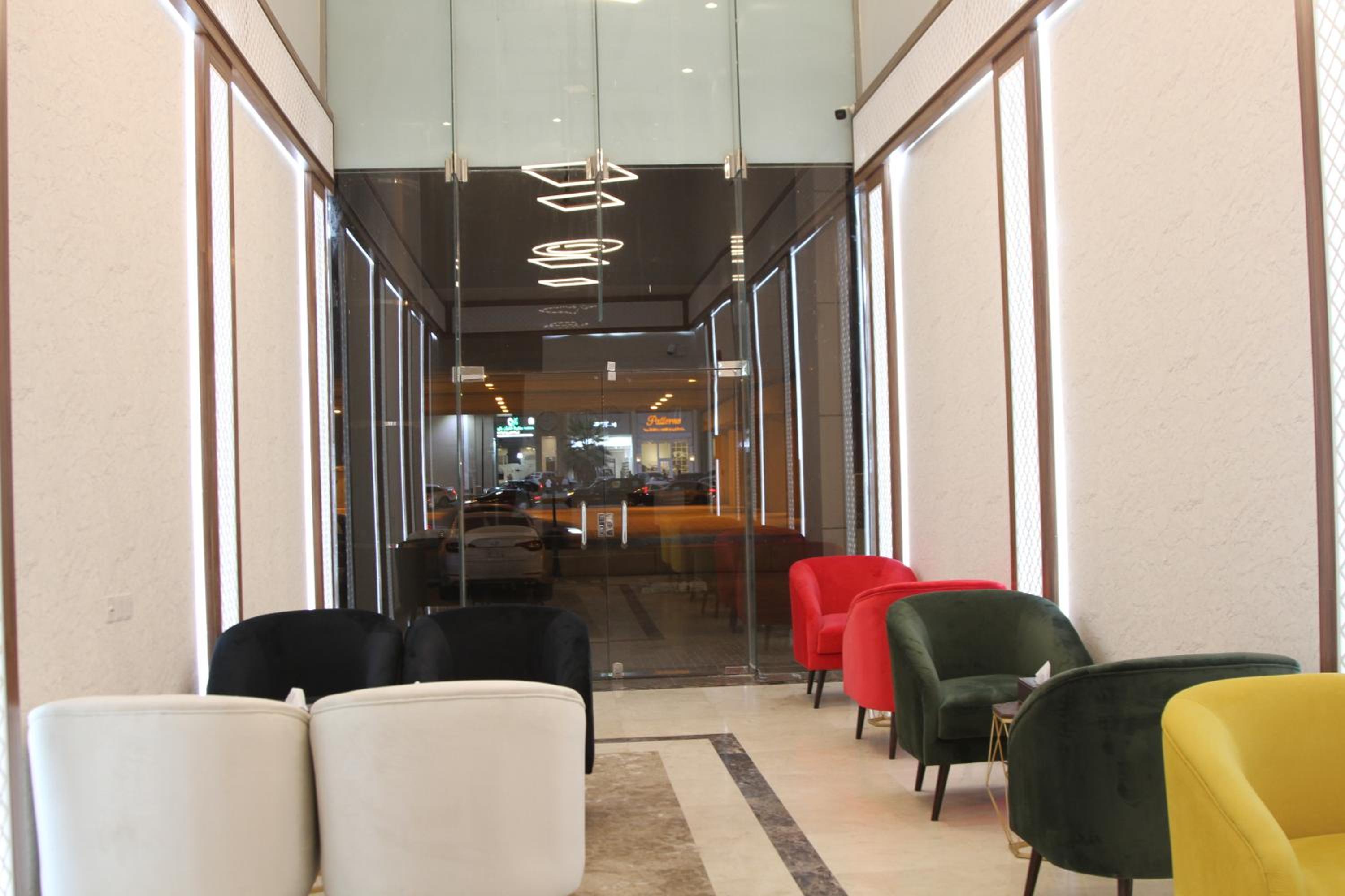 XYZ Hotel Al Falah 13/18
