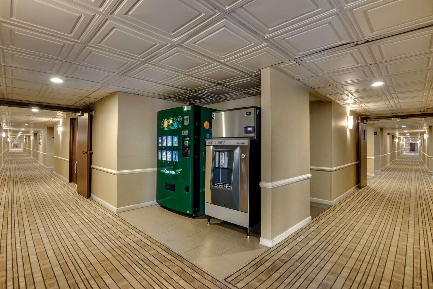 SureStay Plus Hotel by Best Western Reno Airport 41/91