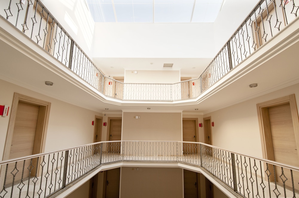 Atrium Apart Hotel 18/22