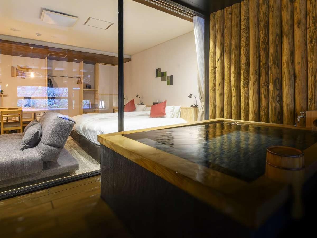 Suite, Twin Beds, Outdoor Bath