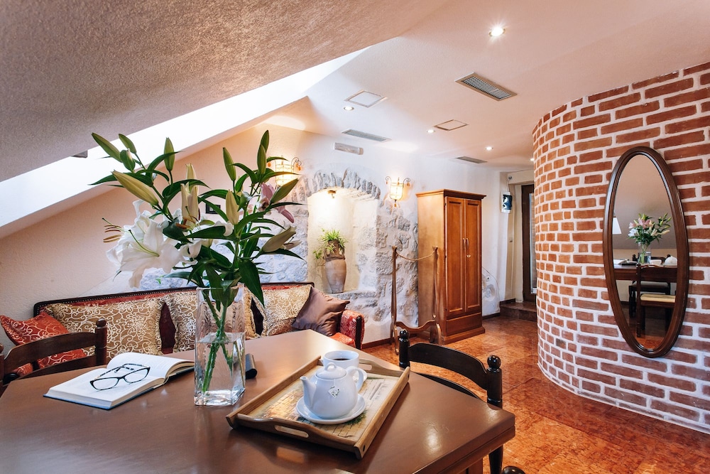Art Hotel Galathea 25/39