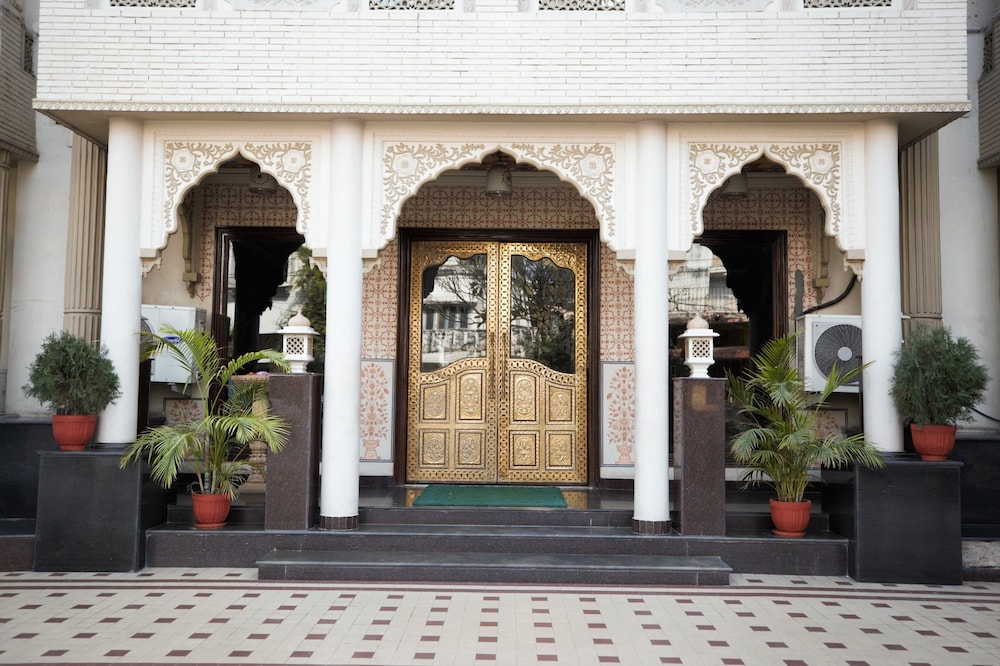Nahargarh Haveli Hotel 7/52