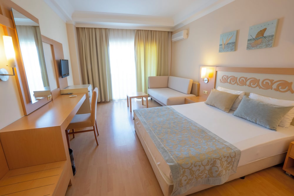 Solivia Hotel 17/50