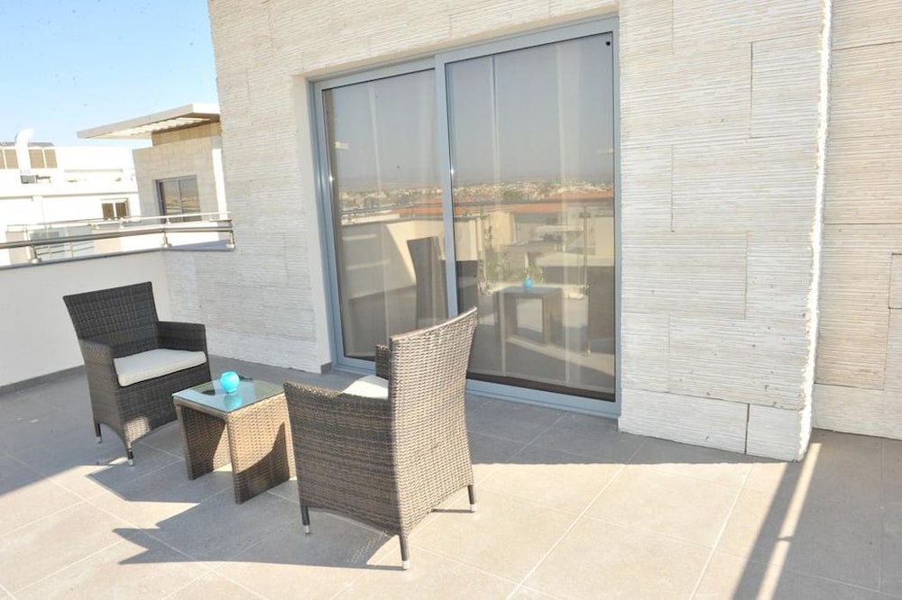 E Hotel Spa Resort 35/61