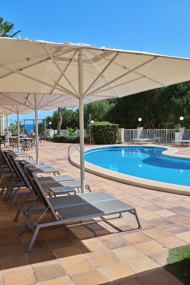 Hotel Apartamentos Cala Santanyi 40/70