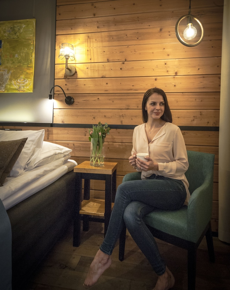 Vuokatin Aateli Hotel 28/41